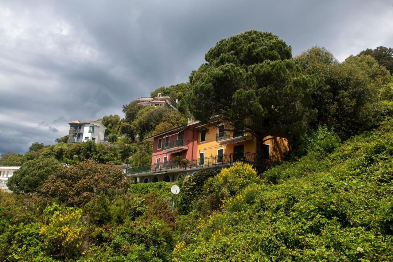 080 - La Villa Storica Il Vigneto 45B, Terrazza Sul Mare - Parcheggio Privato Gratis Moneglia Exterior foto